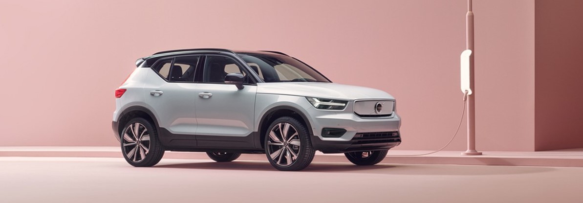 Volvo xc40 pure deals
