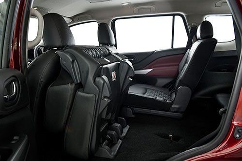 P60A-Interior-4.jpg