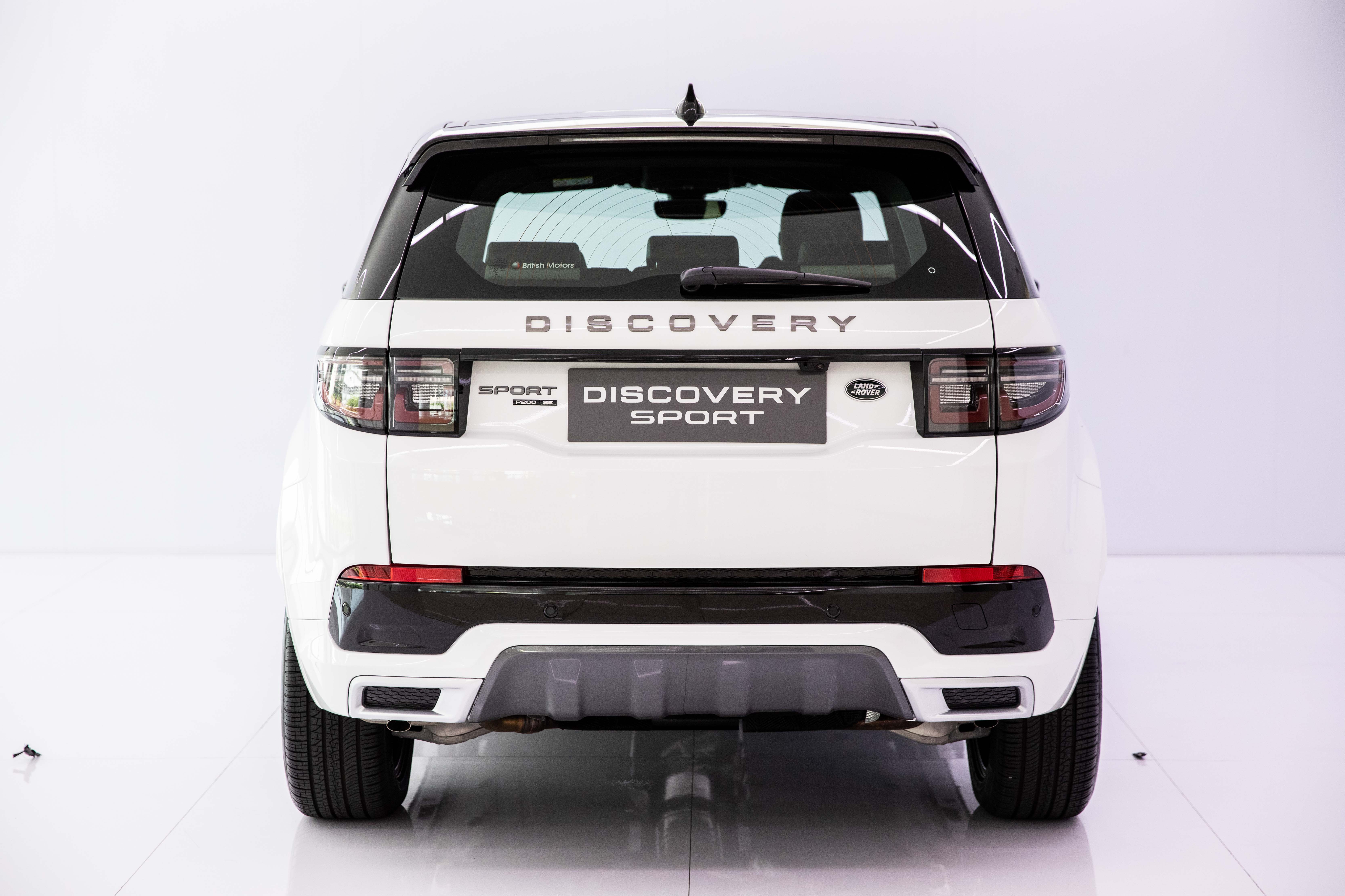 New_Discovery_Sport-3.jpg