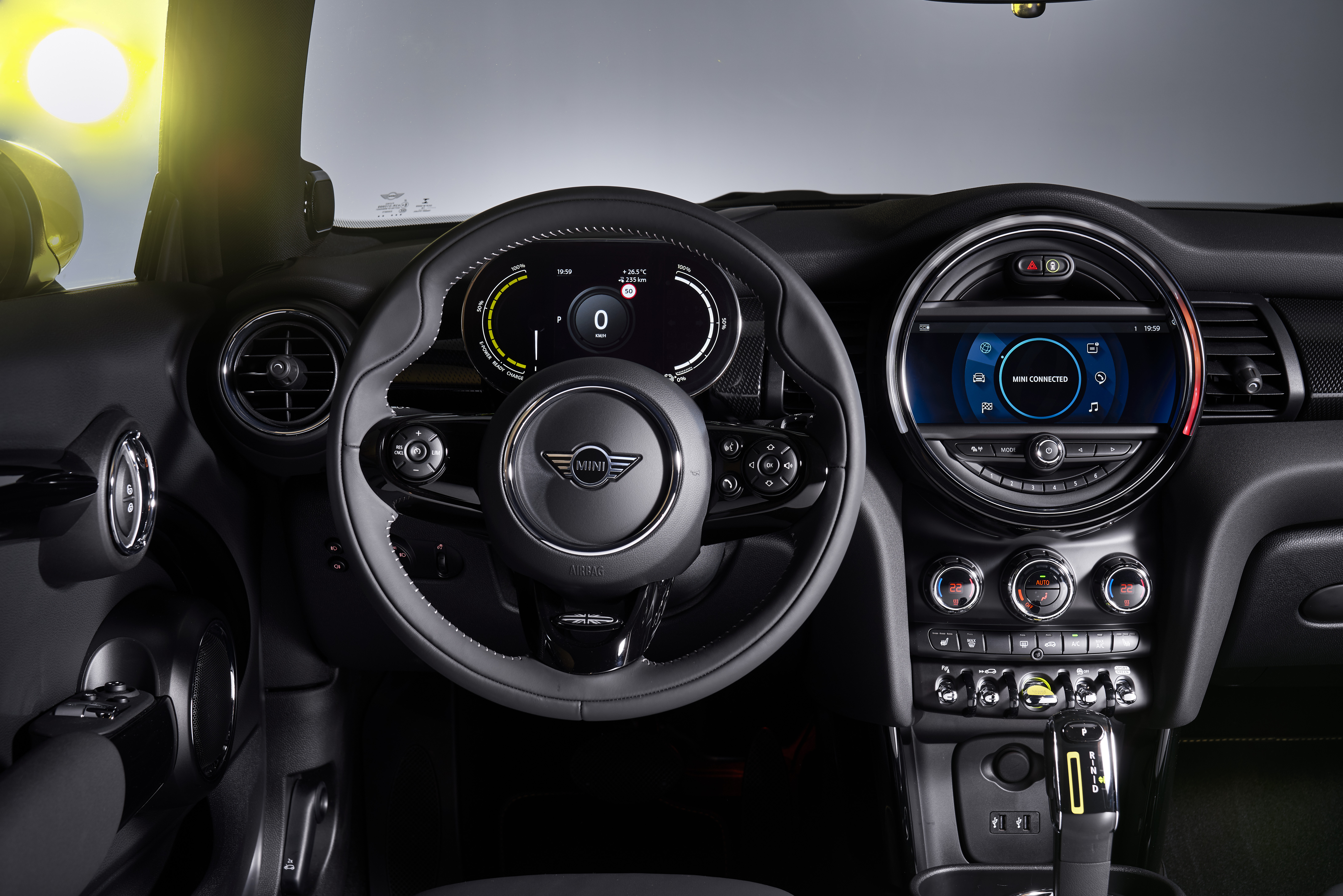 MINI_Cooper_SE_(10)-(1).jpg