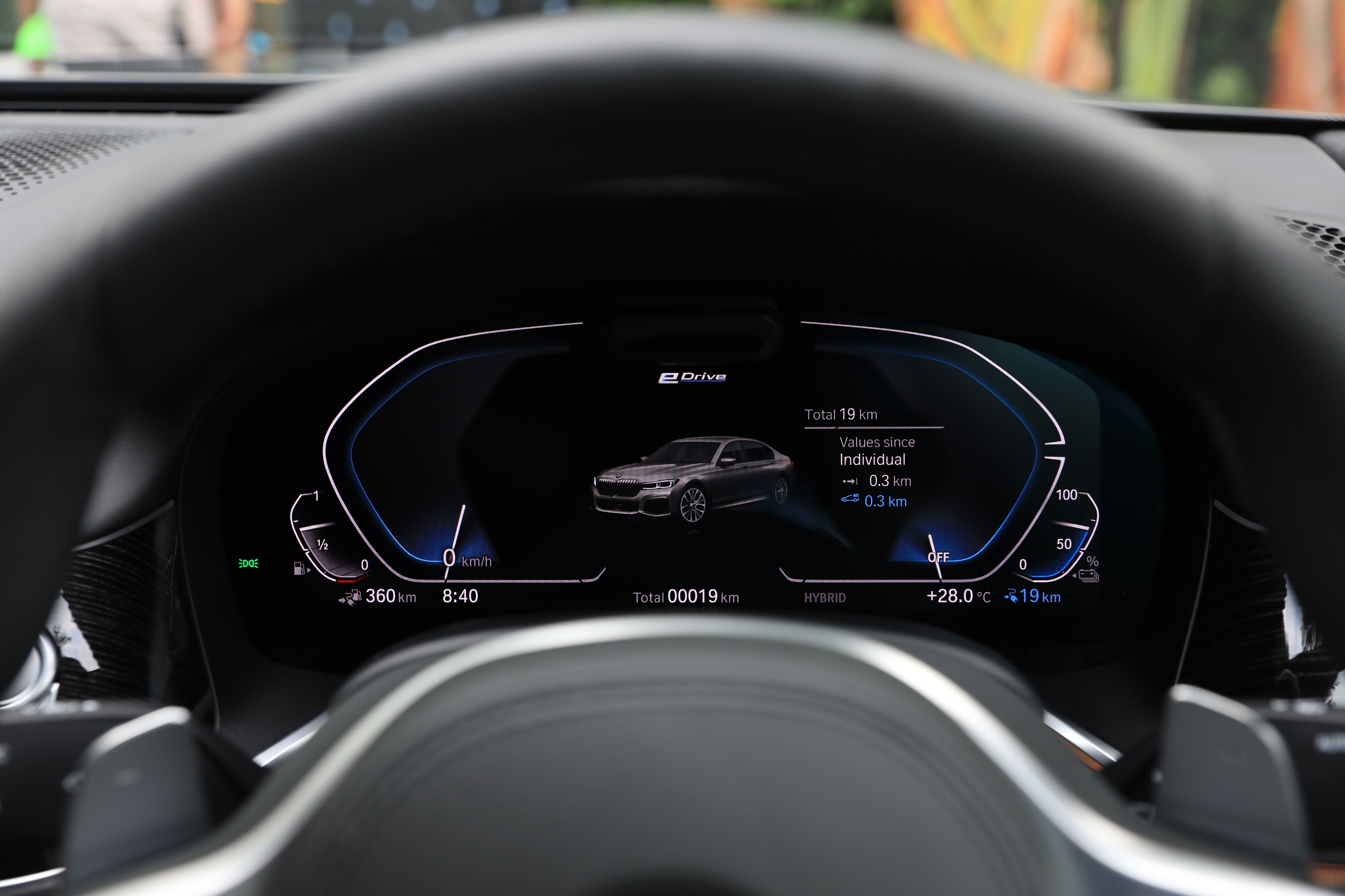 The_new_BMW_7_Series_(8).JPG