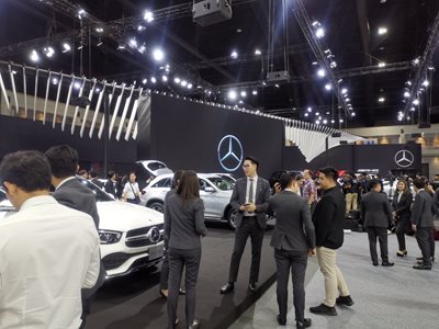 BENZ_191128_0002-(1).jpg