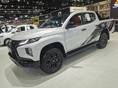 Mitsubishi​_191128_0025-(1).jpg