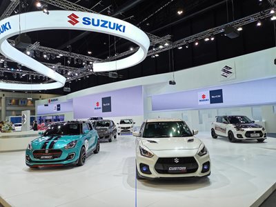 suzukiรถ_191128_0011-(1).jpg