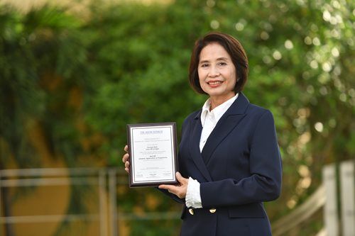 นางกฤตยา-ศรสนท-ผชวยกรรมการผจดการใหญ-ธนาคารกรงศรอยธยา-จำกด-(มหาชน)-(1).JPG นางกฤตยา-ศรสนท-ผชวยกรรมการผจดการใหญ-ธนาคารกรงศรอยธยา-จำกด-(มหาชน)-(1).JPG