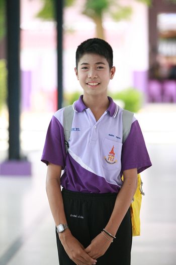 ดช-สรภพ-แสงจนทร-หรอนองยอรช-นกเรยนชนมธยมศกษาปท-1.JPG